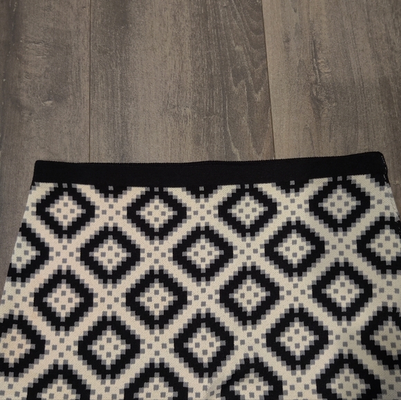 Rachel Rachel Roy Geometric Knit Skirt - Picture 4 of 4